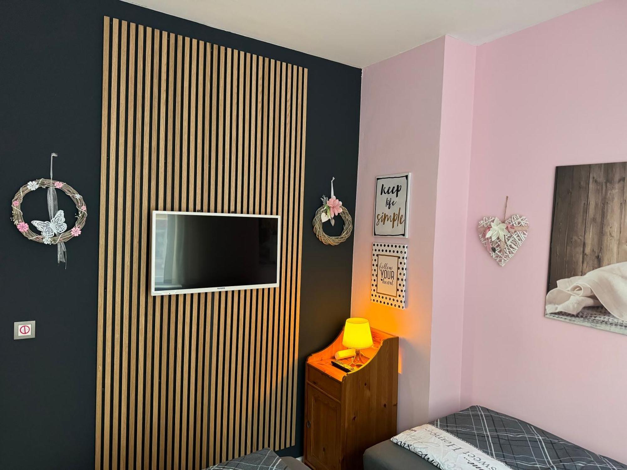 Berlin Pur - Wohnung Fuer Bis Zu 12 Personen Exterior photo